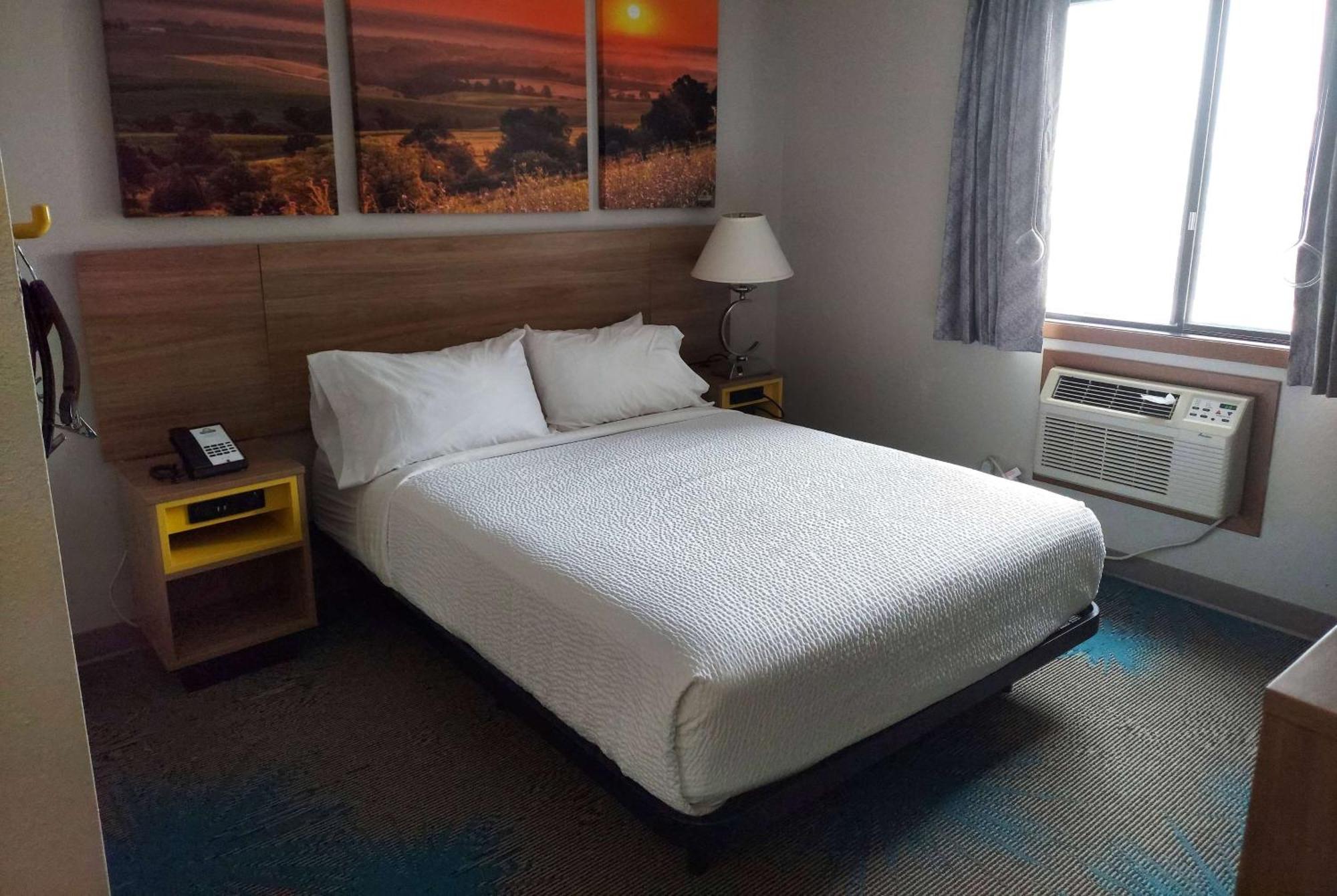 Days Inn By Wyndham Willmar Exteriör bild